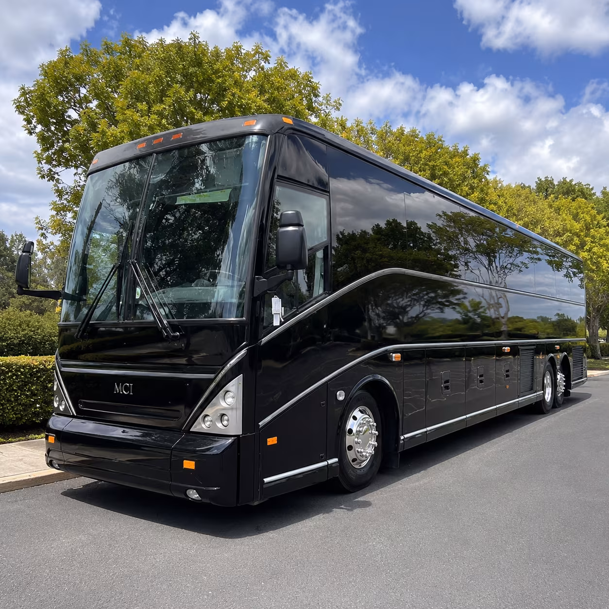 charter bus shuttle service to seattle tacoma international airport sea