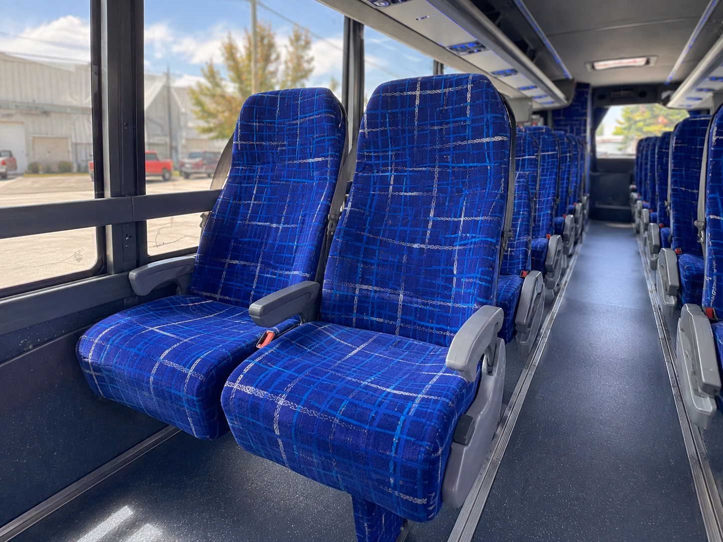 how the distance and duration of your trip affect charter bus rates in federal way washington